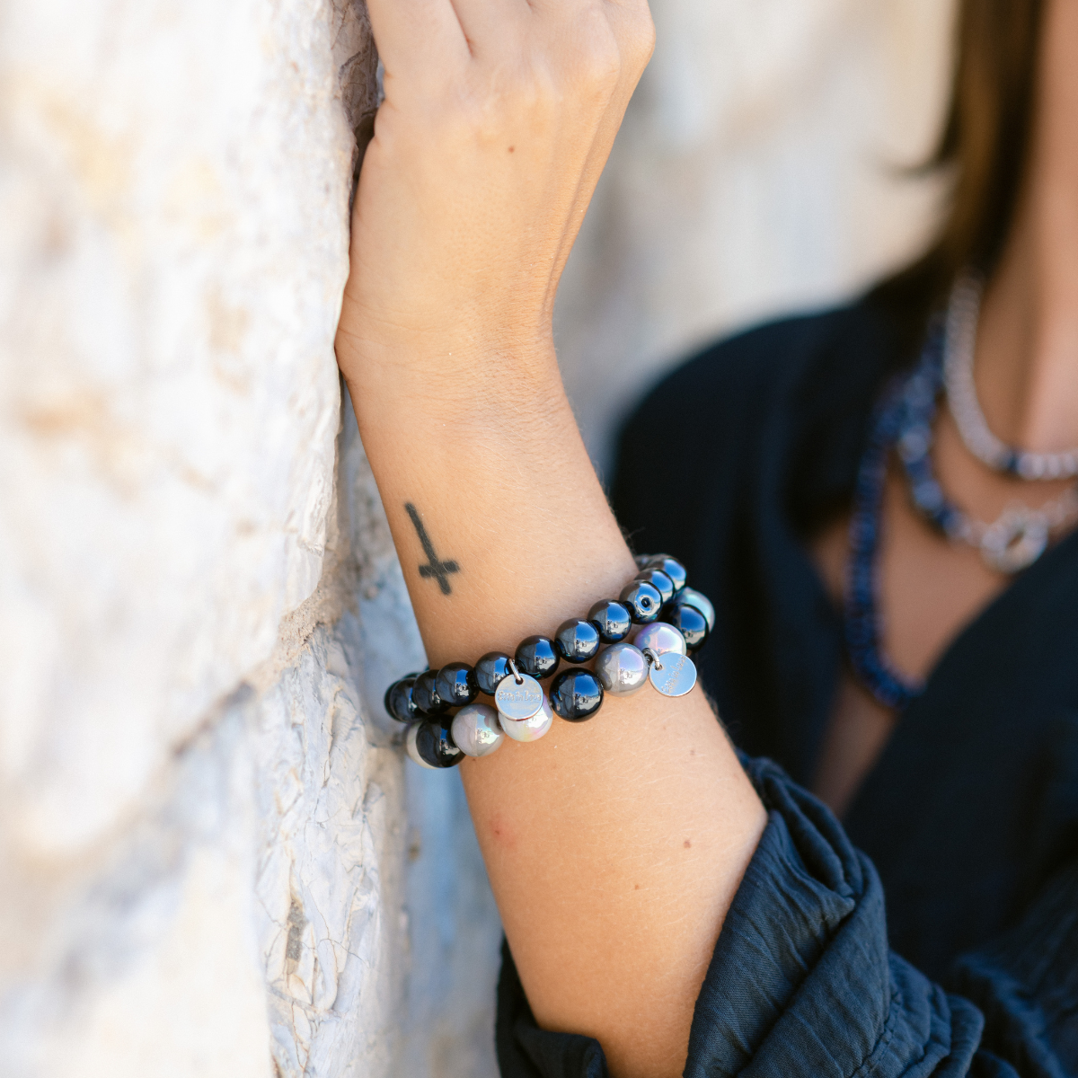 Perlenarmband Multi Schwarz mit 3D Intensiv Glow Effekt
