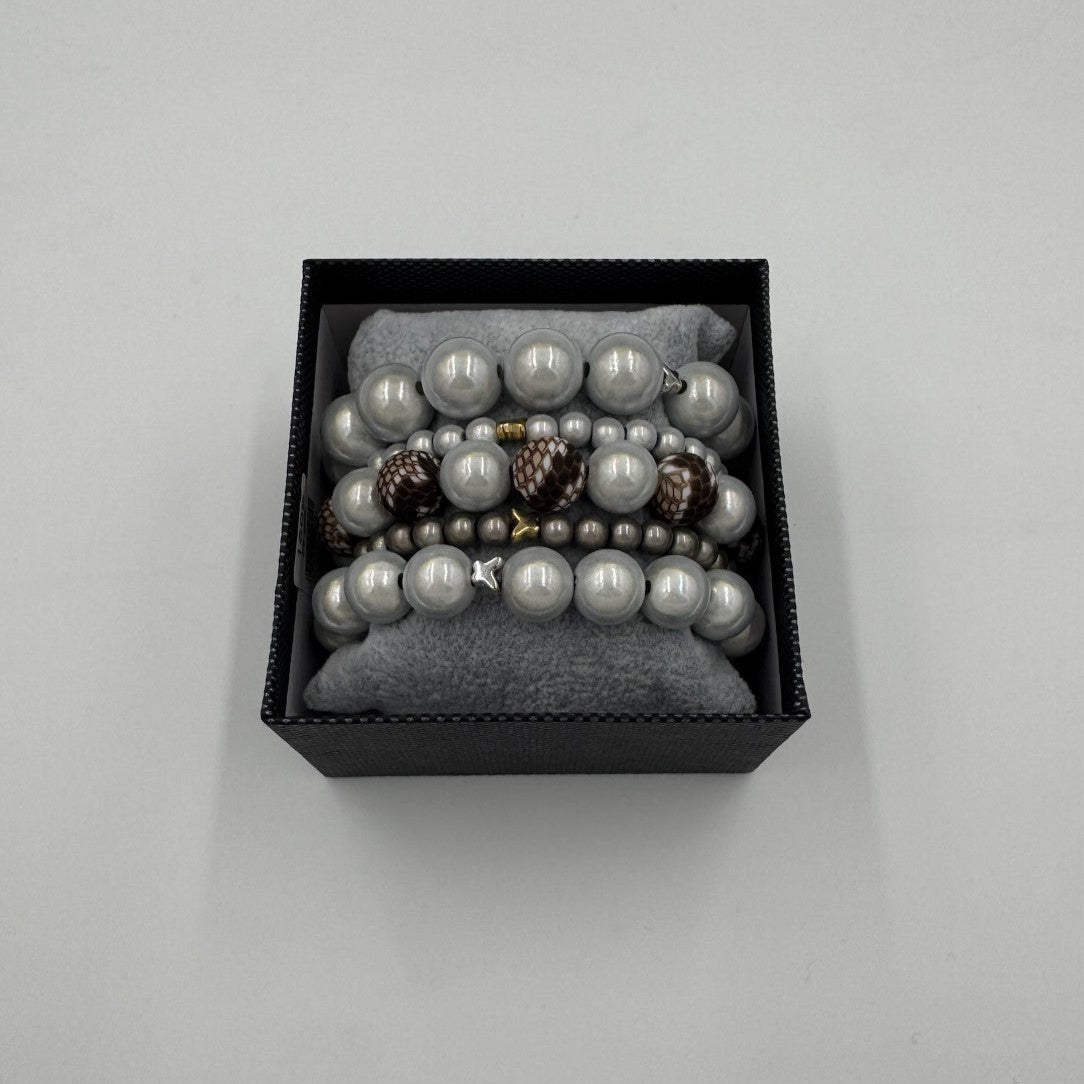 Silver Deluxe 4