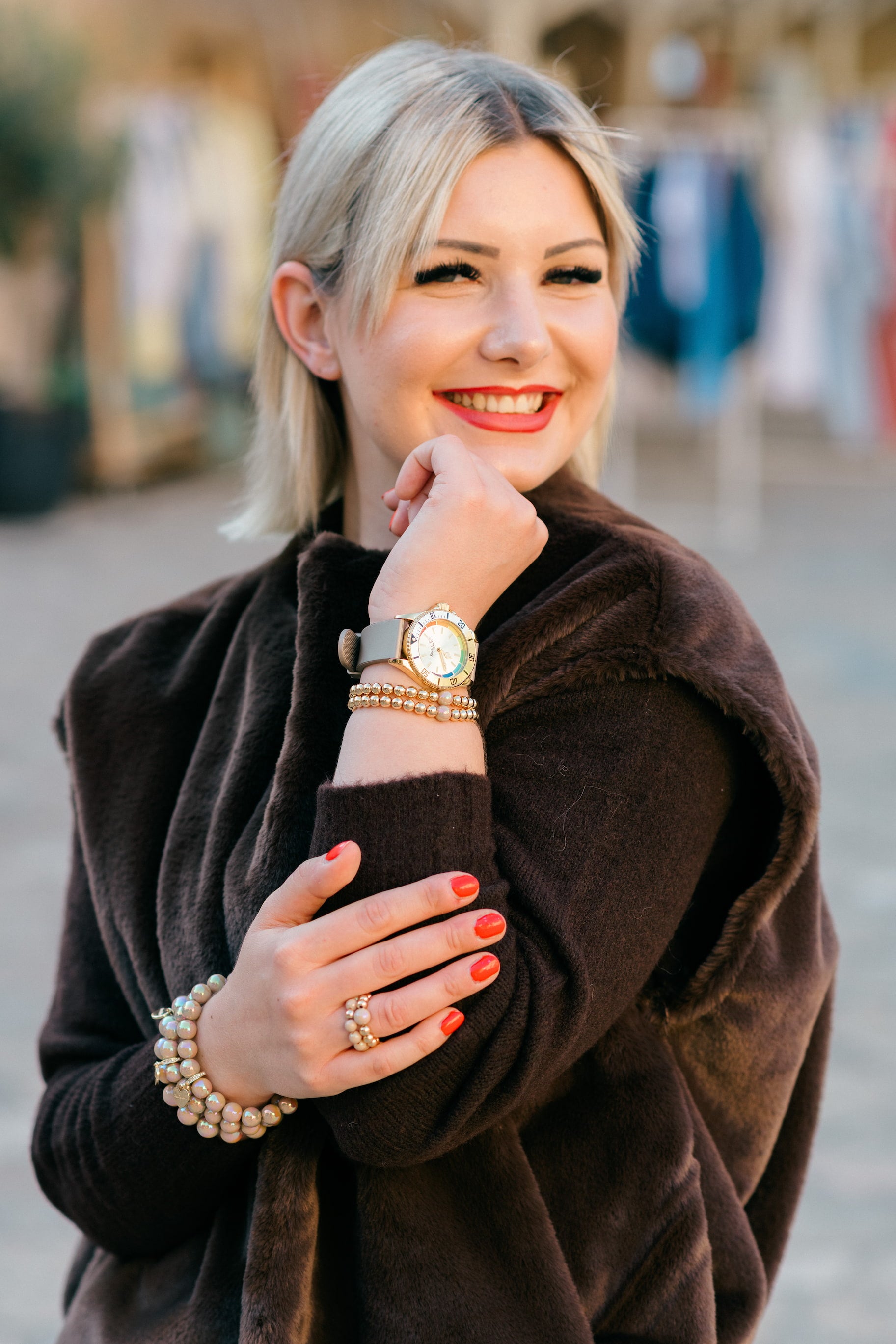 Armbanduhr taupe (Limited Edition)