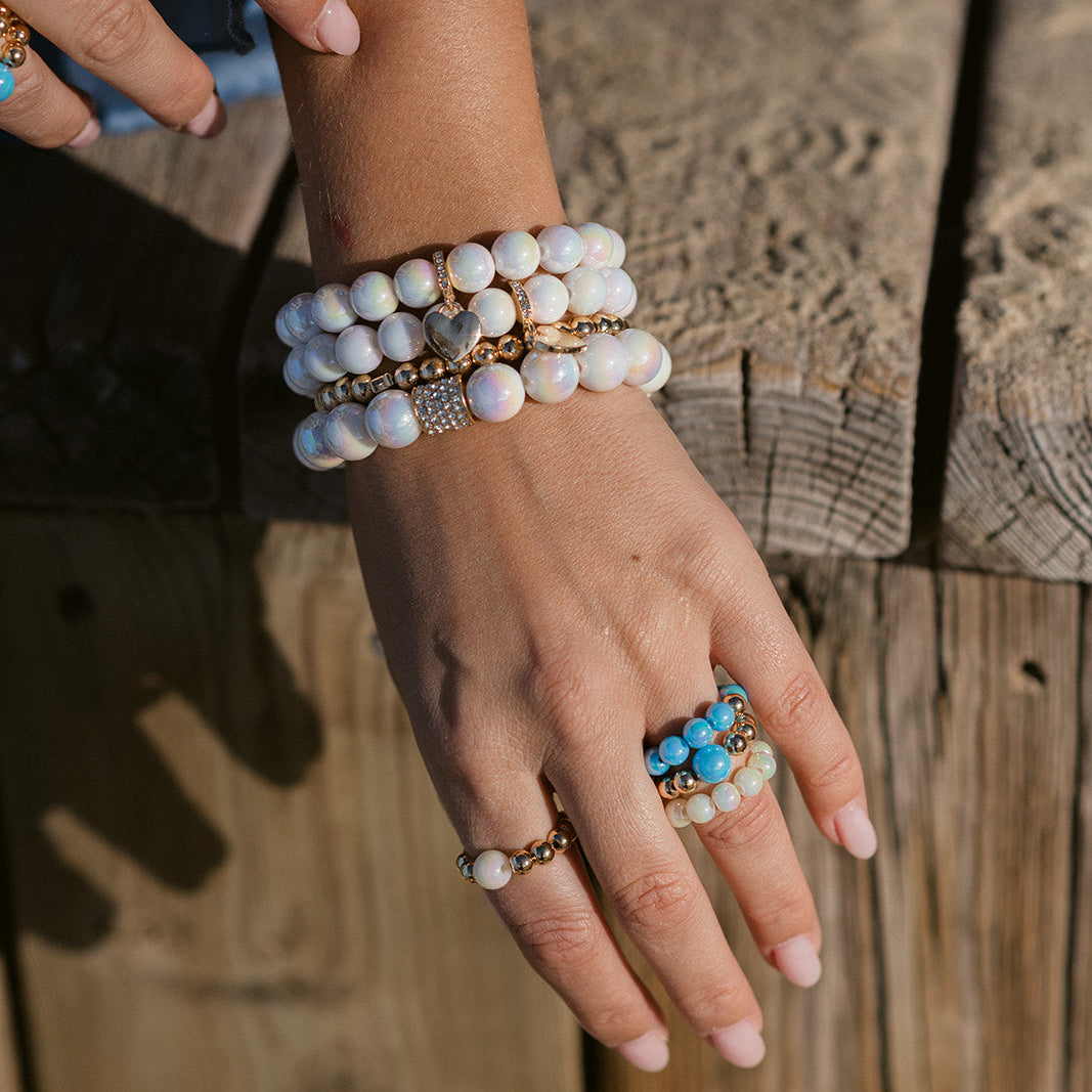 Perlenarmband mit Charm Classic Weiß mit 3D Intensiv Glow Effekt