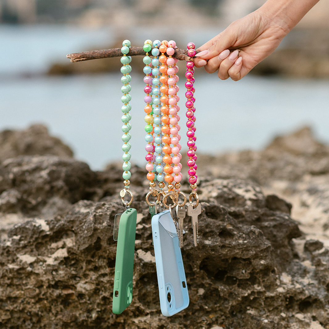 Kurze Handykette & Schlüsselanhänger mit 3D Perlen – Rosa Intensiv Glow