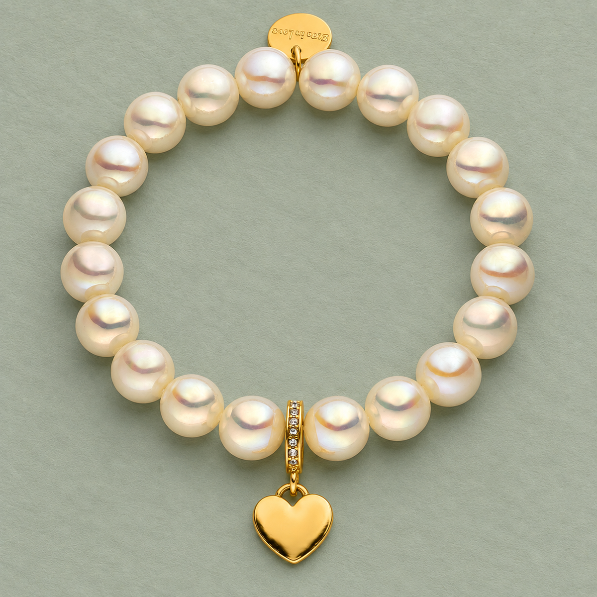 Perlenarmband mit Herzanhänger Champagner mit 3D Intensiv Glow Effekt 10mm