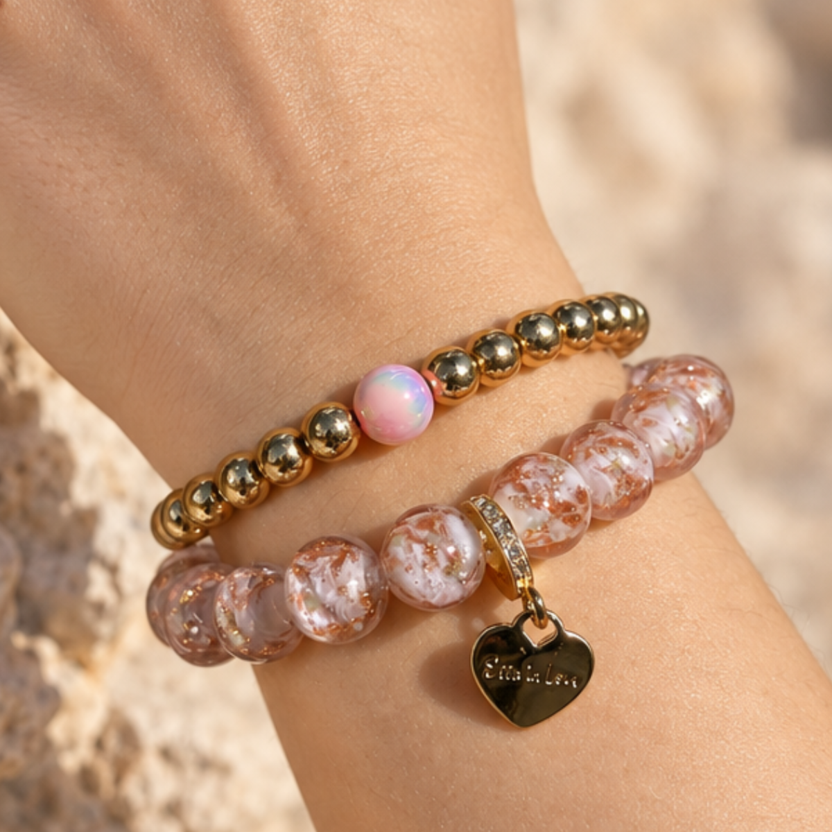 Perlenarmband-Set Rosa–Gold mit Herzanhänger – Porzellanperlen 10 mm & 14K vergoldet 6 mm