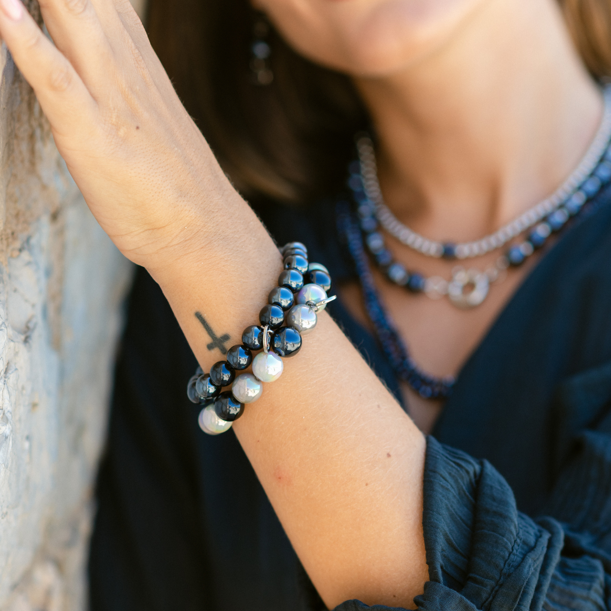 Perlenarmband Multi Schwarz mit 3D Intensiv Glow Effekt