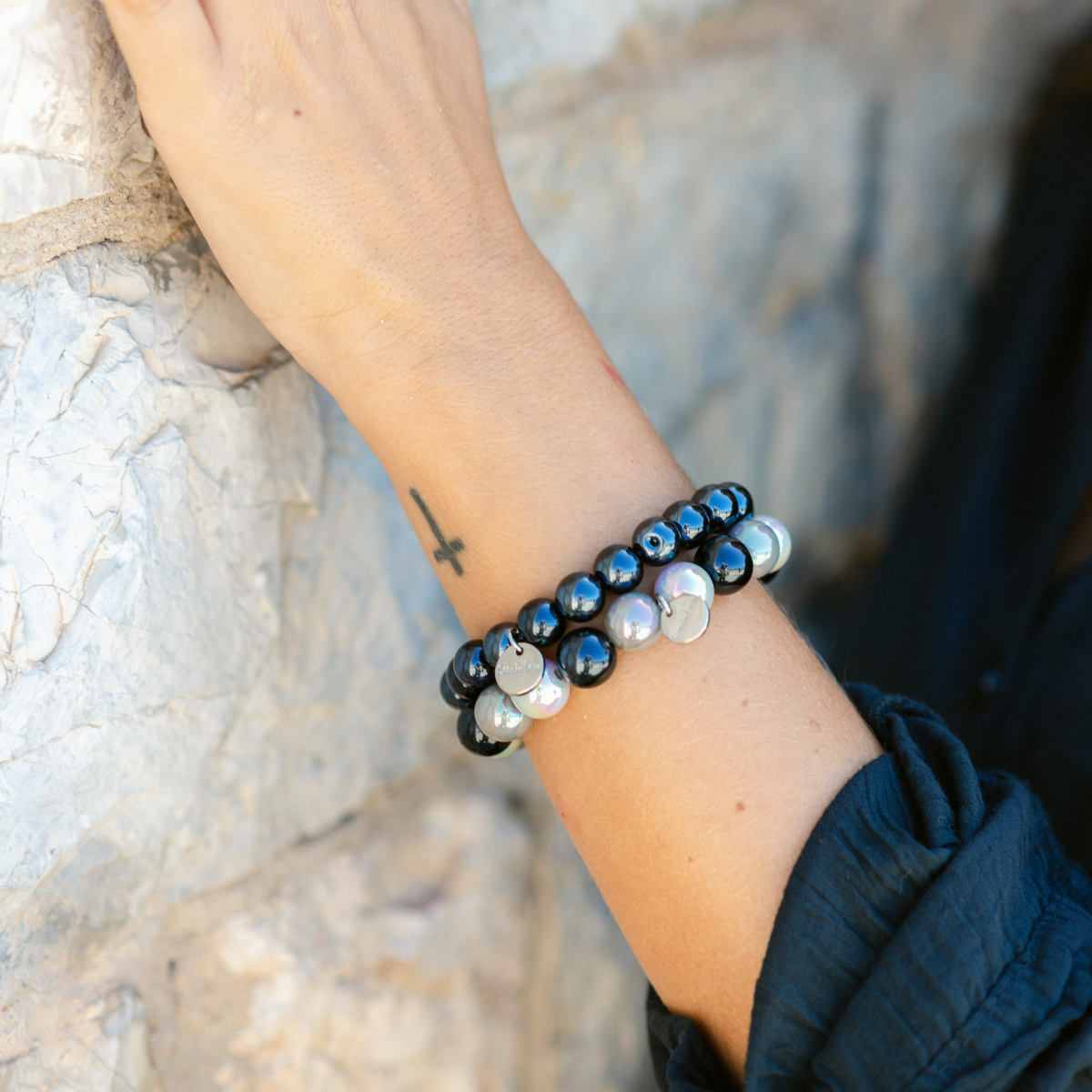 Perlenarmband Multi Schwarz mit 3D Intensiv Glow Effekt