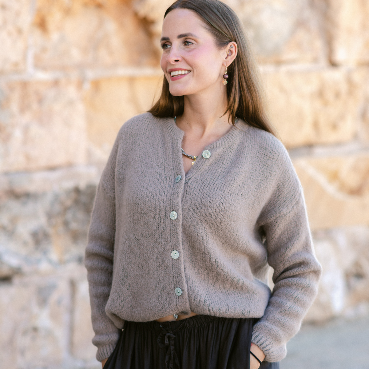 Damen-Strickjacke Taupe aus Mohair-Wollmix – One Size