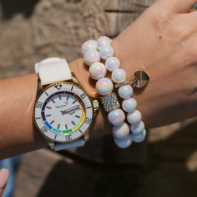 Perlenarmband mit Charm Statement Weiß mit 3D Intensiv Glow Effekt