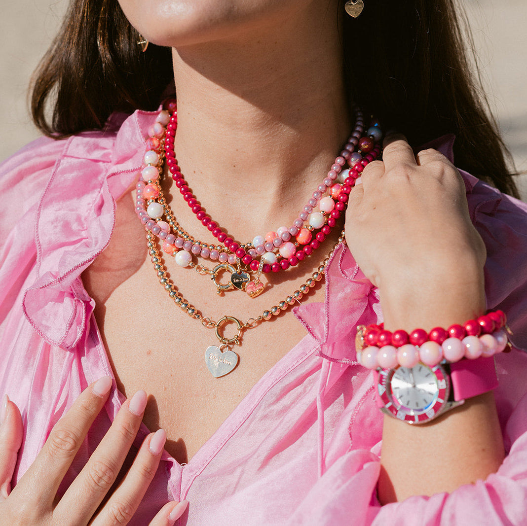 Perlenarmband mit Herzanhänger Classic Pink mit 3D Matt Glow Effekt