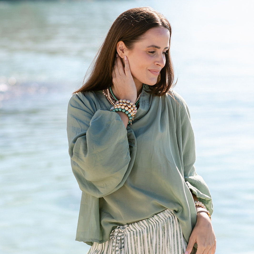 Perlenarmband mit Herz Softgrün 10mm