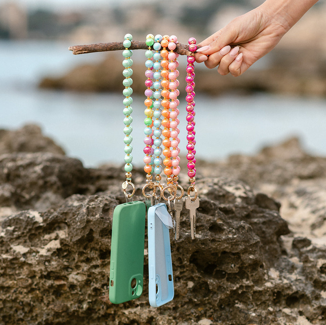 Kurze Handykette & Schlüsselanhänger mit 3D Perlen – Pink Intensiv Glow